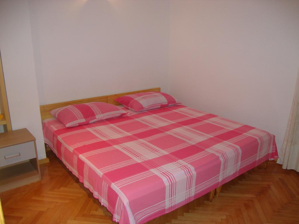 Apartments Rubinic Jelsa  Phòng bức ảnh