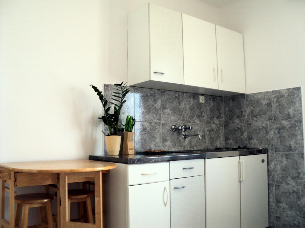 Apartments Rubinic Jelsa  Phòng bức ảnh