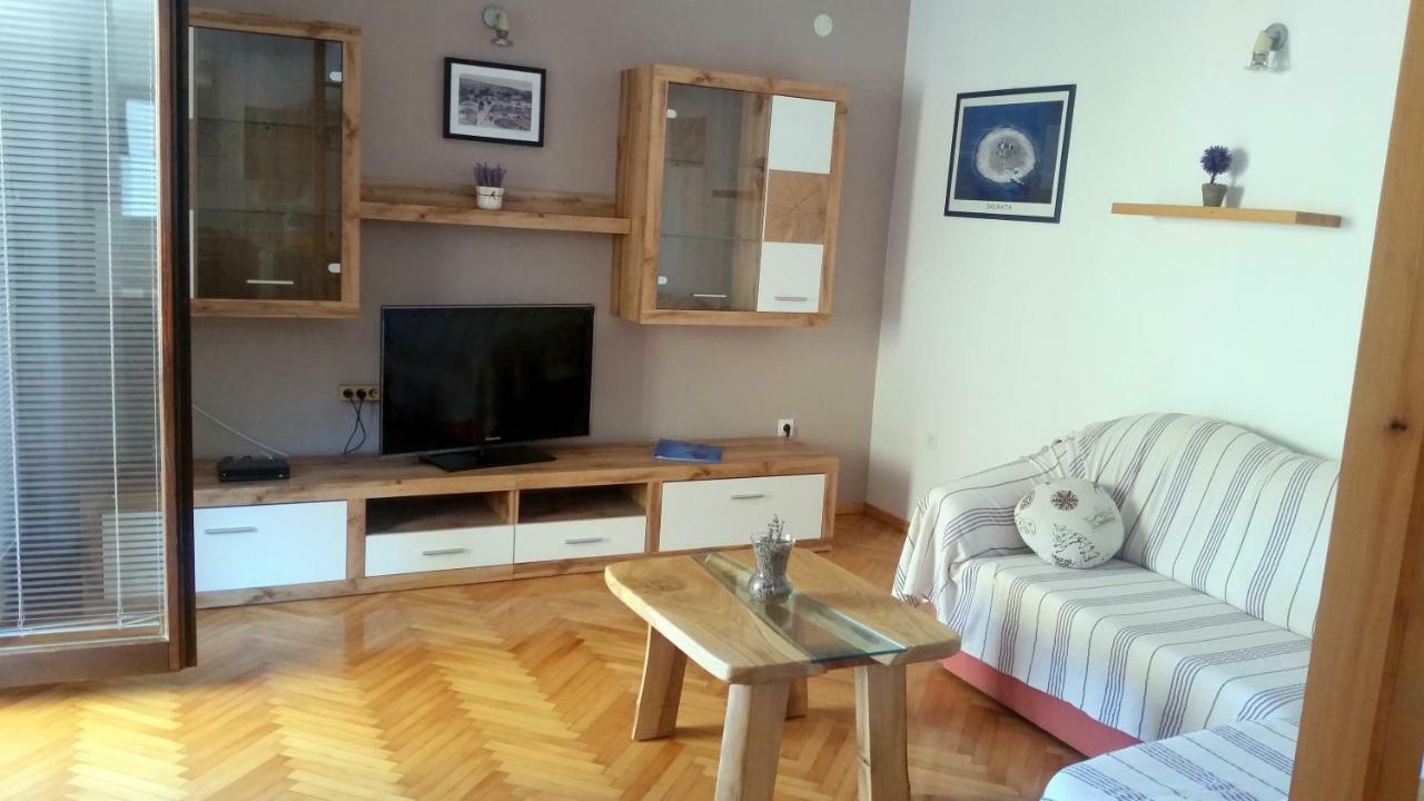 Apartments Rubinic Jelsa  Ngoại thất bức ảnh